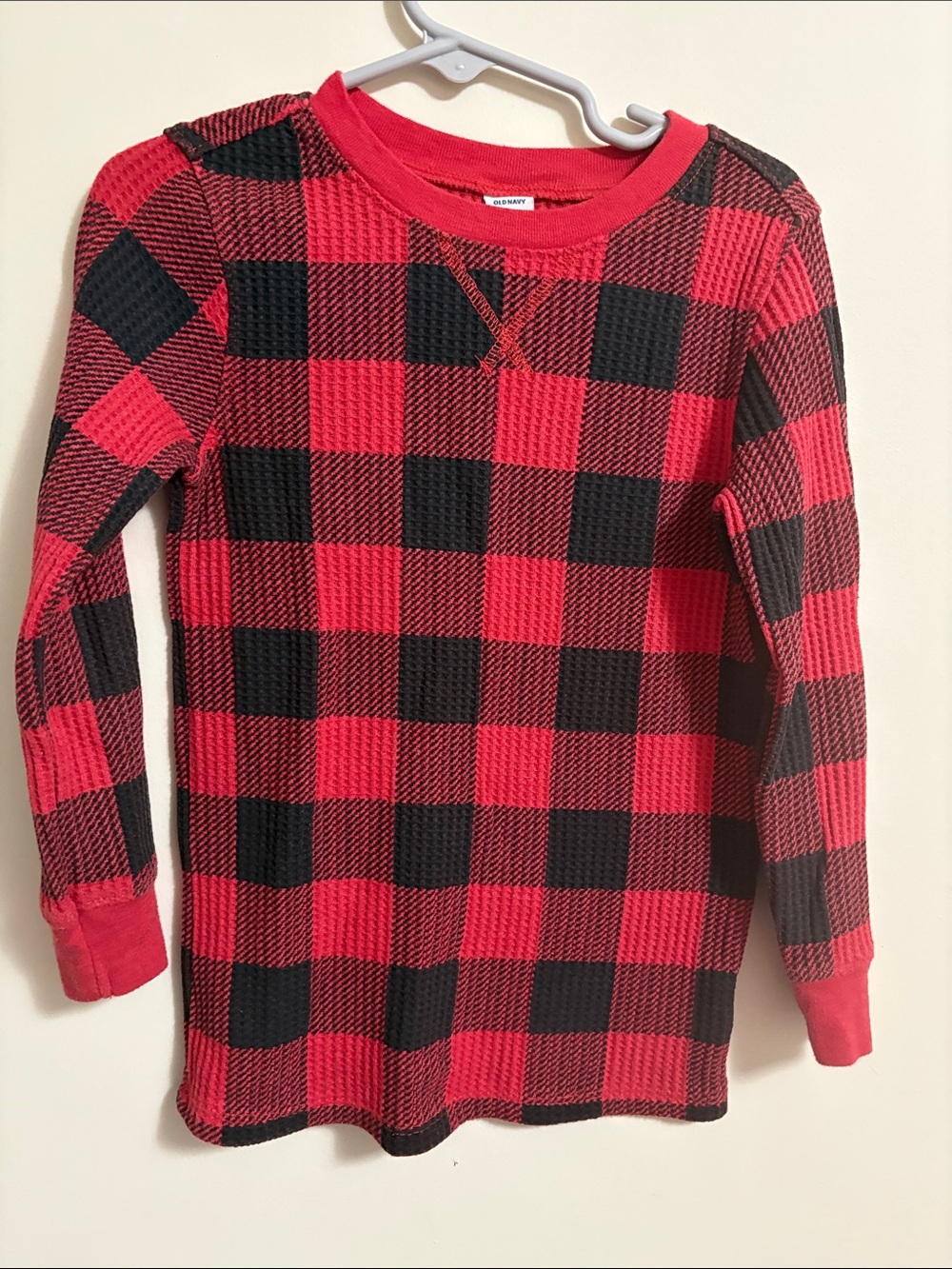 Old Navy Red and Black Buffalo Plaid Long-Sleeve Thermal Tee